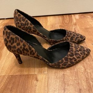 EUC Bandolino Leopard Print Pumps